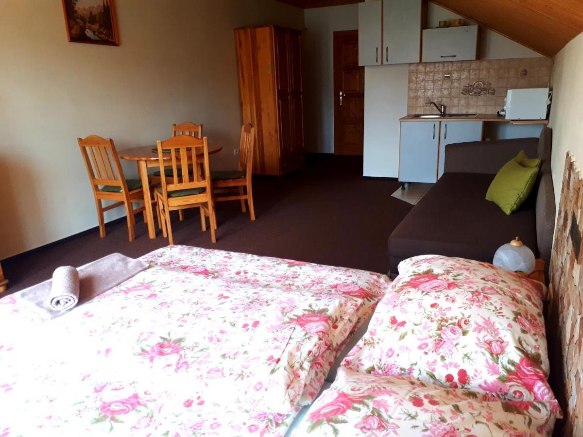 Privat Mrzkan Липтовски-Микулаш Экстерьер фото